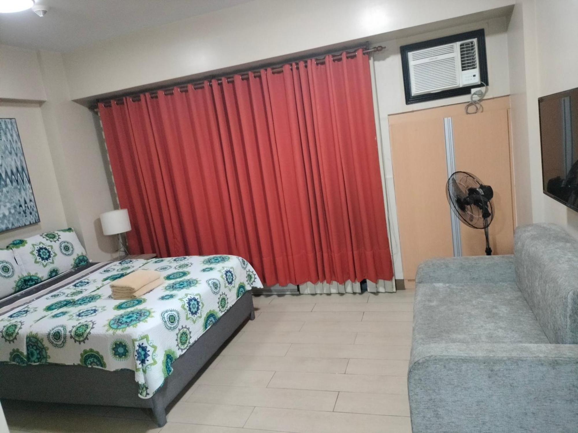 Condotel Near Airport Pasay Ngoại thất bức ảnh