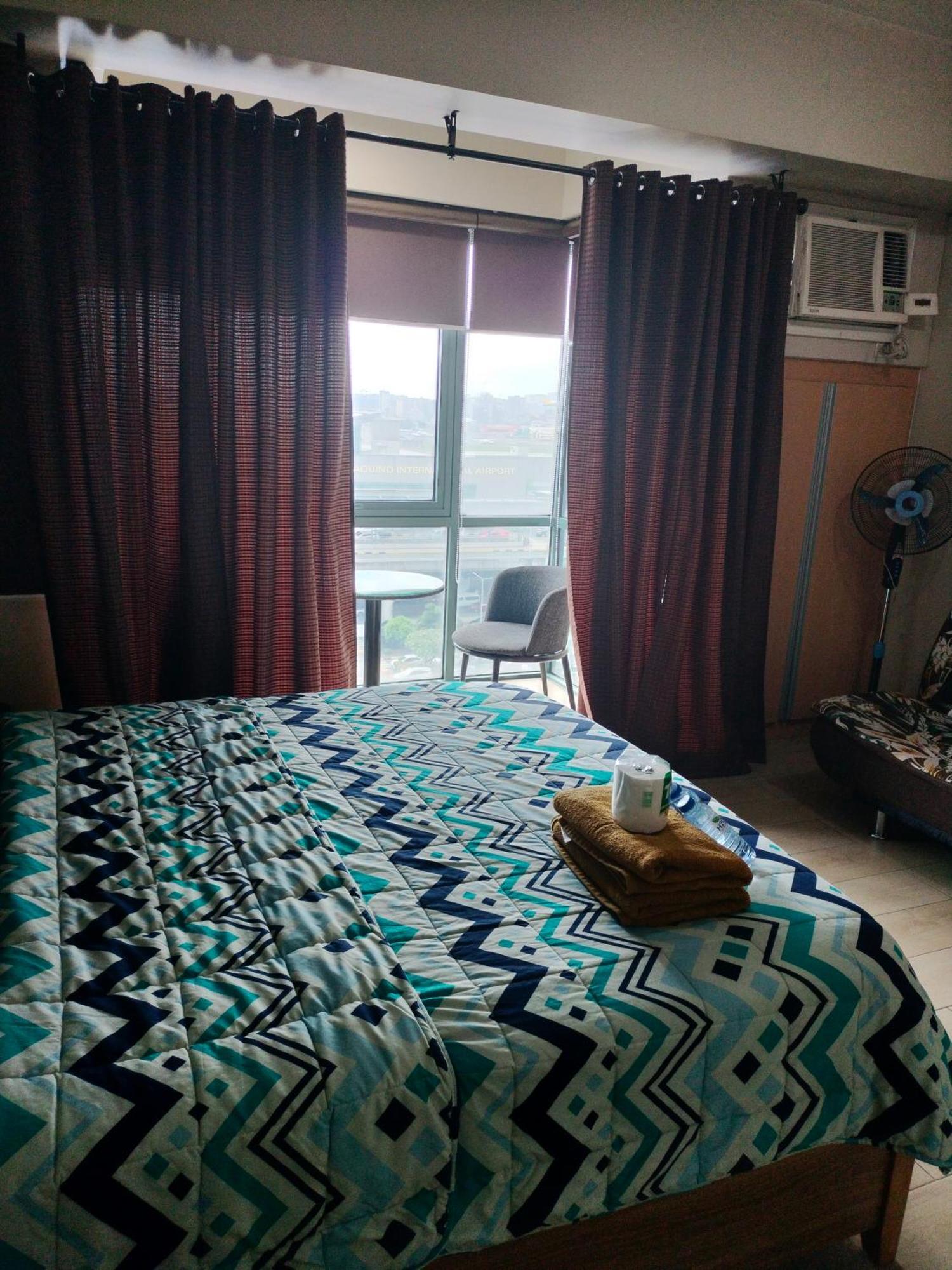 Condotel Near Airport Pasay Ngoại thất bức ảnh